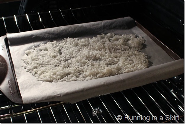 Toasted Coconut Cookies! These babies are packed to the brim with cookie goodness! / Running in a Skirt