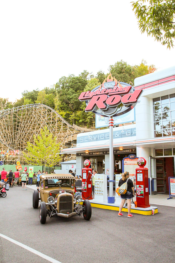 7 Things to do at Dollywood & new DreamMore Resort / Running in a Skirt