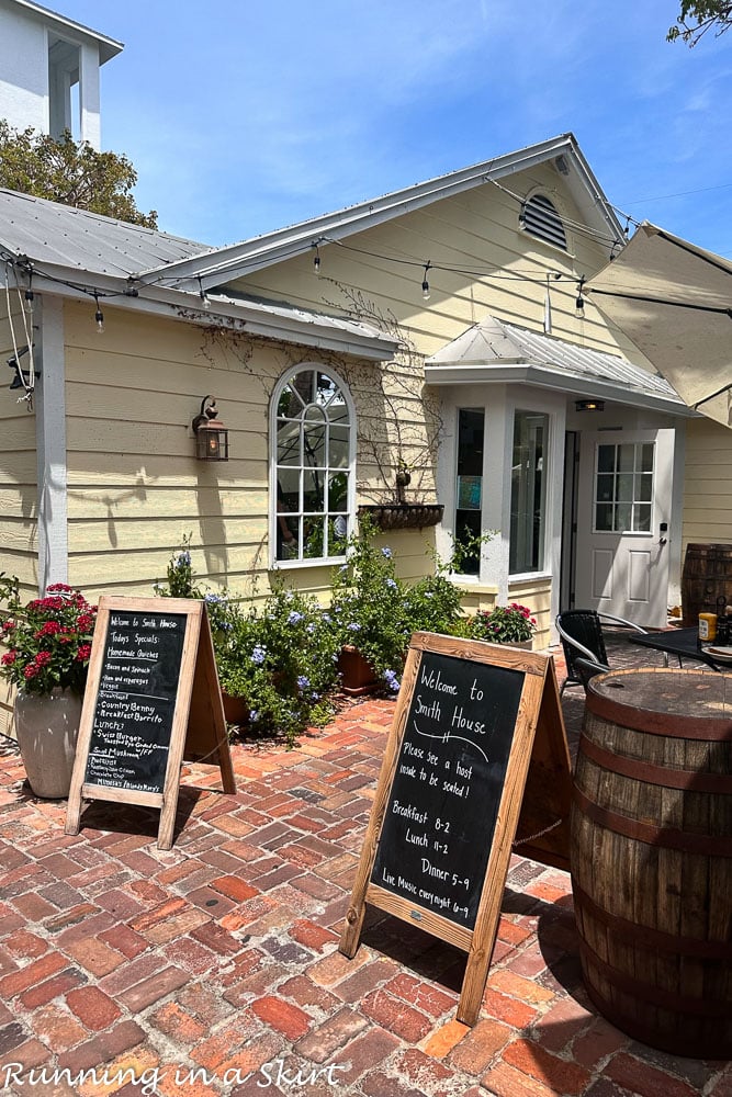 Marco Island restaurants - The Smith House